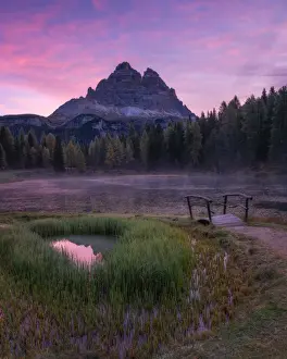 Sunrise at Lago Antorno with the Tre Cime di Lavaredo in the background, Dolomites