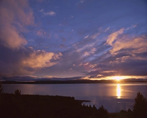 Beginning Prints: Sunrise, Lake Pukaki