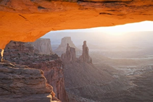 Sunrise, Mesa Arch