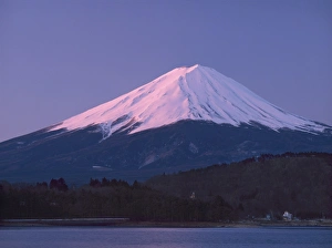Sunrise on Mount Fuji from Lake Kawaguchi, Yamanashi Prefecture, Japan, Asia Sunrise on Mount Fuji from Lake Kawaguchi, Yamanashi Prefecture, Japan, Asia