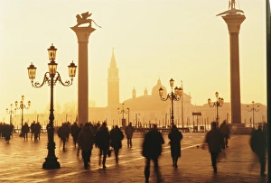 Crowd Prints: Sunrise in St
