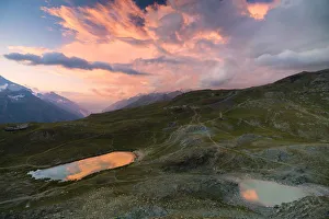 Typically Swiss Prints: Sunset over the alpine lake of Riffelsee