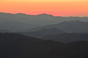 Images Dated 5th November 2008: Sunset over the Great Smoky Mountains National Park, UNESCO World Heritage Site