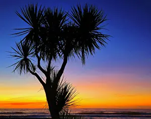 Gradient Prints: Sunset, Hokitika, South Island, New Zealand