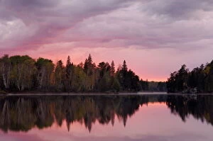 Images Dated 27th September 2007: Sunset over Malberg Lake, Boundary Waters Canoe Area Wilderness, Superior National Forest