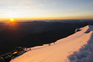 Mountaineering Prints: Sunset on Mont Blanc, Haute-Savoie, French Alps, France, Europe