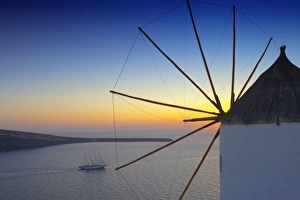 White Wash Prints: Sunset in Oia, Santorini, Cyclades, Greek Islands, Greece, Europe