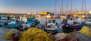 Nets Prints: Sunset view of Koules Venetian Fortress with boats at Heraklion Venetian Port in Crete