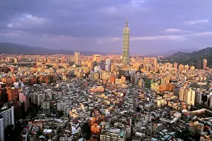 Taipei Prints: Sunset view of Taipei 101 and the city skyline in Taiwan