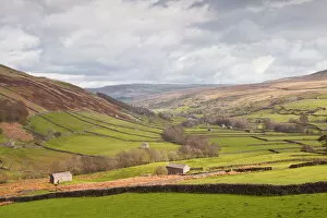 Rolling Landscape Collection: Swaledale in the Yorkshire Dales National Park, Yorkshire, England, United Kingdom, Europe