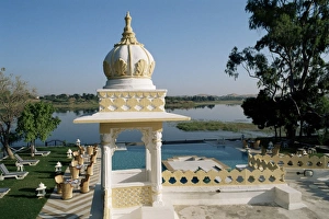Dungarpur Prints: The swimming pool overlooking the lake at Dungarpur