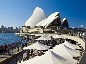 Images Dated 1st August 2010: Sydney Opera House, UNESCO World Heritage Site, Sydney, New South Wales, Australia, Pacific