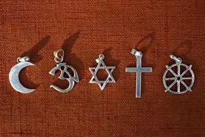 Choice Prints: Symbols of five religions, Islam, Hinduism, Judaism, Christianity, Buddhism, France