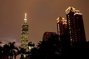 Taipei 101 at sunset, Taipei, Taiwan, Asia