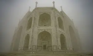 Portal Prints: The Taj Mahal on a foggy morning, UNESCO World Heritage Site, Agra, Uttar Pradesh, India
