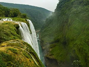 Waterfalls Prints: Tamul waterfalls, Huasteca Potosi, San Luis Potosi, Mexico, North America