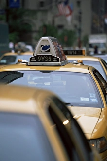 Taxicab Prints: Taxi stand