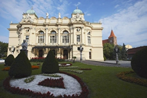Images Dated 1st August 2009: Teatr Im Slowackiego, Krakow, Poland, Europe