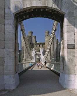 Telford Suspension Bridge, opened in 1826, leading to Conwy Castle, UNESCO World Heritage Site Telford Suspension Bridge, opened in 1826, leading to Conwy Castle, UNESCO World Heritage Site