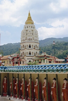Temple of 10000 Buddhas