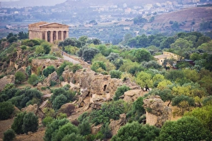 Temple of Concordia (Tempio della Concordia), Valley of the Temples (Valle dei Templi), Agrigento, UNESCO World Heritage Site, Sicily, Italy, Europe