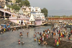 Uttarakhand Prints: Temple at Har-ki-Pairi, on bank of River Ganges, Haridwar, Uttarakhand, India, Asia