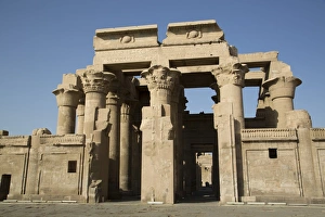 Kom Ombo Prints: Temple of Haroeris and Sobek, Kom Ombo, Egypt, North Africa, Africa