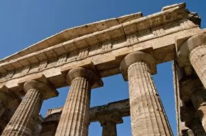 Images Dated 28th September 2008: Temple of Hera (Basilica), ruins of Paestum, UNESCO World Heritage Site