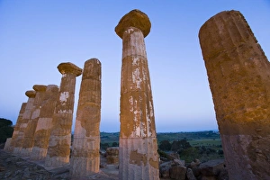 Crumbling Prints: Temple of Heracles