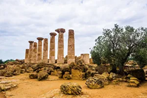 Remains Gallery: Temple of Hercules (Tempio di Ercole), Valley of the Temples (Valle dei Templi), Agrigento