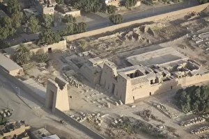 Images Dated 1st March 2007: The Temple of Karnak, Thebes, UNESCO World Heritage Site, Egypt, North Africa, Africa