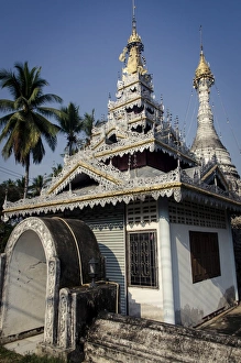 Mae Hong Son Province Prints: Temple opposite Wat Jong Klang and Kham