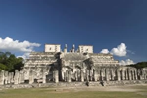 Images Dated 12th September 2006: Temple of Warriors, Chichen Itza, UNESCO World Heritage Site, Yucatan, Mexico