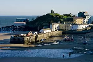 Images Dated 27th December 2008: Tenby, Dyfed, Wales, United Kingdom, Europe