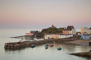 Quay Prints: Tenby Harbour, Tenby, Pembrokeshire, Wales, United Kingdom, Europe