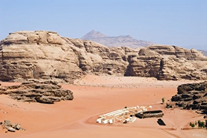 Images Dated 11th October 2007: Tented camp, Wadi Rum, Jordan, Middle East
