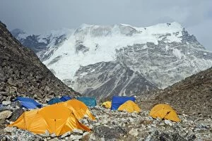 Images Dated 10th April 2010: Tents at Island Peak Base Camp, Solu Khumbu Everest Region, Sagarmatha National Park