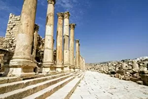 Images Dated 14th October 2007: Tha Cathedral, Jerash (Gerasa) a Roman Decapolis city, Jordan, Middle East