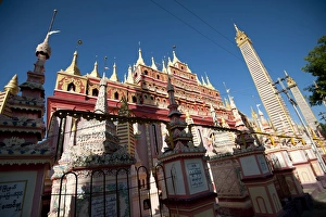 Monywa Prints: Thanboddhay Pagoda, said to hold 100000 Buddhas, re-constructed between 1939 and 1952