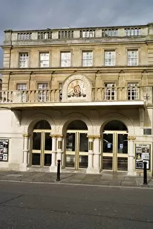Images Dated 8th August 2011: The Theatre Royal, Bath, Avon, England, United Kingdom, Europe
