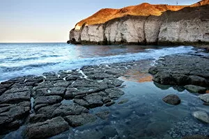 Yorkshire Collection: Thornwick Bay at sunset, Flamborough Head, East Riding of Yorkshire, England, United Kingdom, Europe