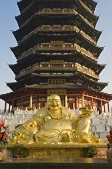 Images Dated 19th November 2008: Tianning Temple, Changzhou, Jiangsu, China