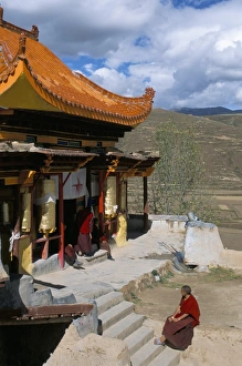 Nunnery Prints: A Tibetan nunnery at Garze, Sichuan Province, China, Asia