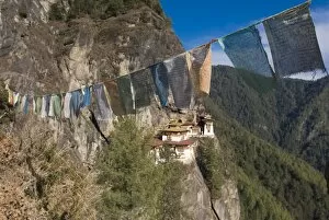Images Dated 11th April 2009: Tigers Nest Monastery (Taktshang Goempa), Bhutan