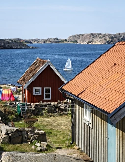 Inlet Prints: Timber houses in Fjallbacka, Bohuslan region, west coast, Sweden, Scandinavia, Europe