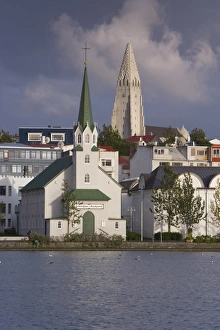 Images Dated 16th September 2006: The tin-clad Frikirkjan i Reykjavik church and Hallgrimskirkja