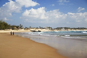 Images Dated 4th August 2010: Tofo beach, Tofo, Inhambane, Mozambique, Africa