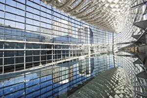 Images Dated 18th December 2009: Tokyo International Forum, Tokyo, Japan, Asia