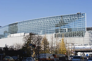 Images Dated 18th December 2009: Tokyo International Forum, Tokyo, Japan, Asia
