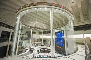 Images Dated 18th December 2009: Tokyo Stock Exchange, Tokyo, Japan, Asia